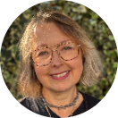  Karine   Lanniaux  ,  à Lyon