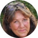  Angelika   Lankri  ,  à Lyon