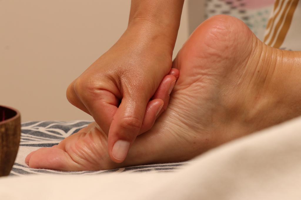 Photo numéro 8 de la galerie de Jessica Libman : Masseur bien-être à Plaisir. Prendre RDV