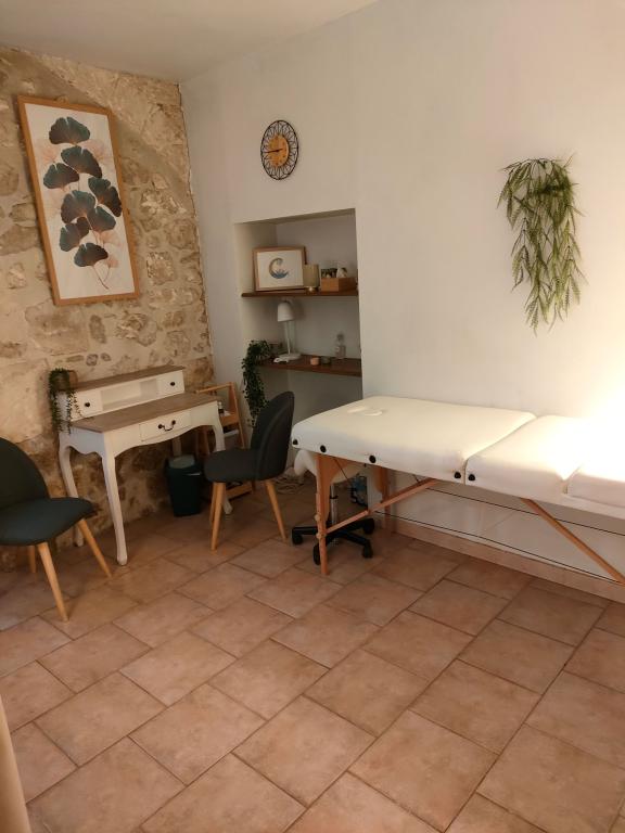 Photo numéro 1 de la galerie de Carole Maurel : Masseur bien-être à Mollégès. Prendre RDV