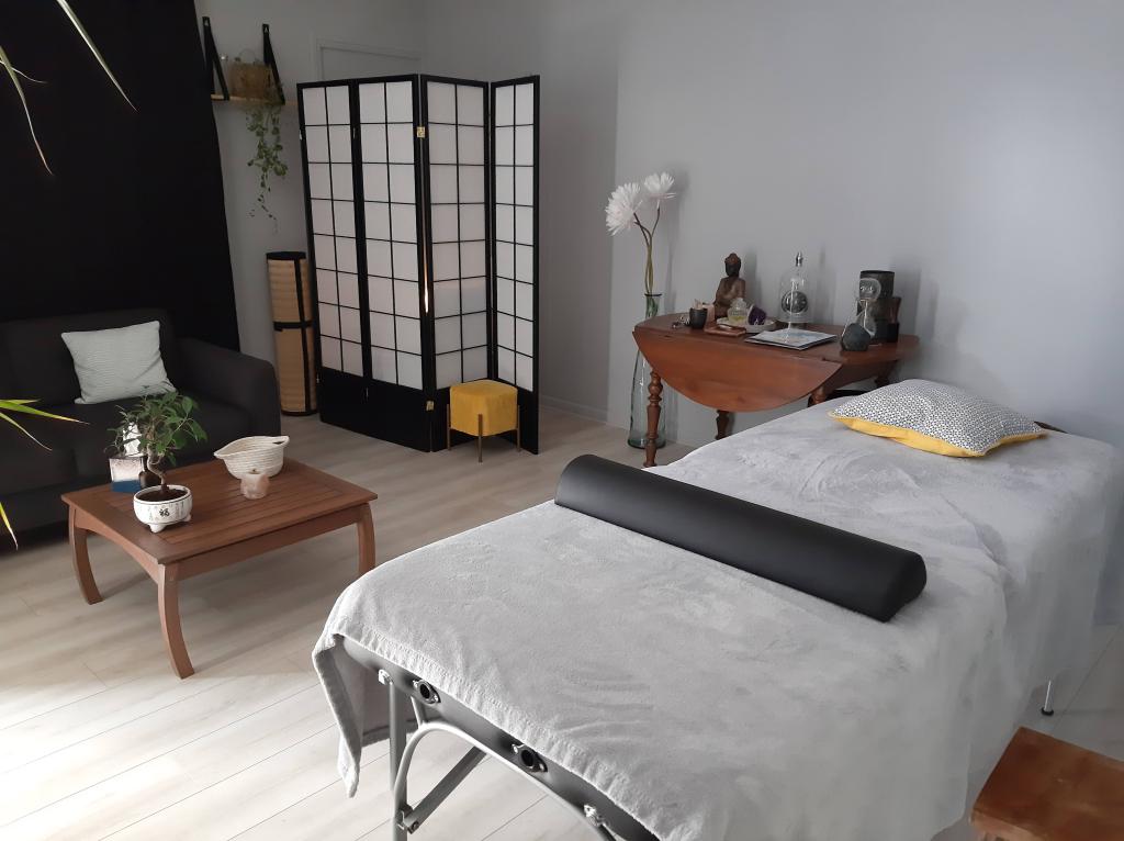 Photo numéro 6 de la galerie de Marlène Thébault : Masseur bien-être à Bédée. Prendre RDV