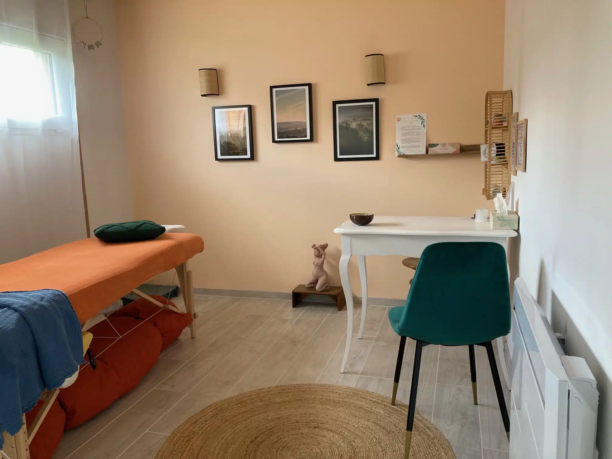 Photo numéro 2 de la galerie de Aerya Massage : Masseur bien-être à La Chapelle-la-Reine. Prendre RDV