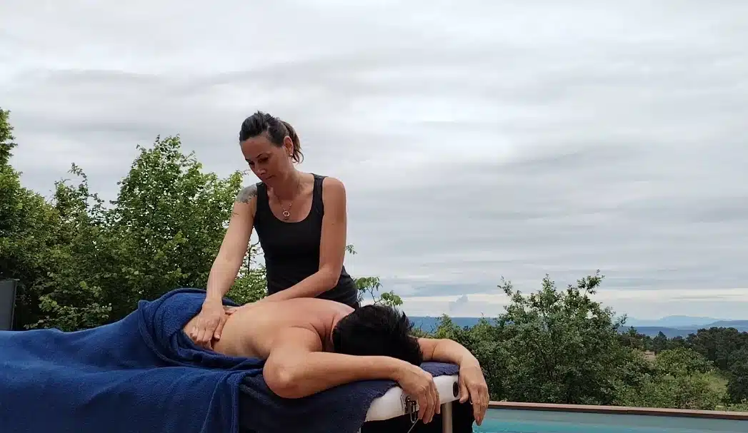 Photo numéro 4 de la galerie de Séverine Spiandore : Masseur bien-être à Mercuer. Prendre RDV