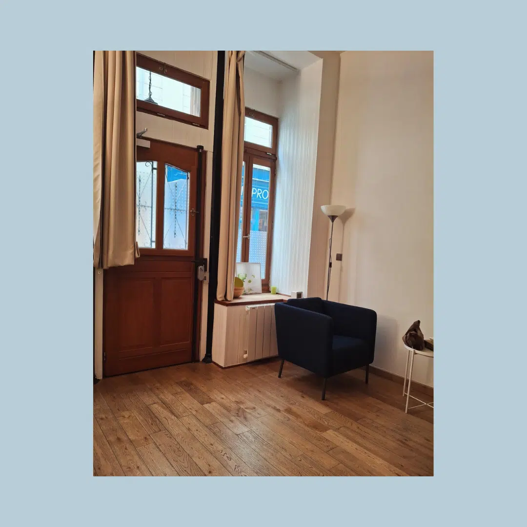 Photo numéro 23 de la galerie de Sylvie Dubaud Yoga Paris : Professeur de Yoga à Paris. Prendre RDV