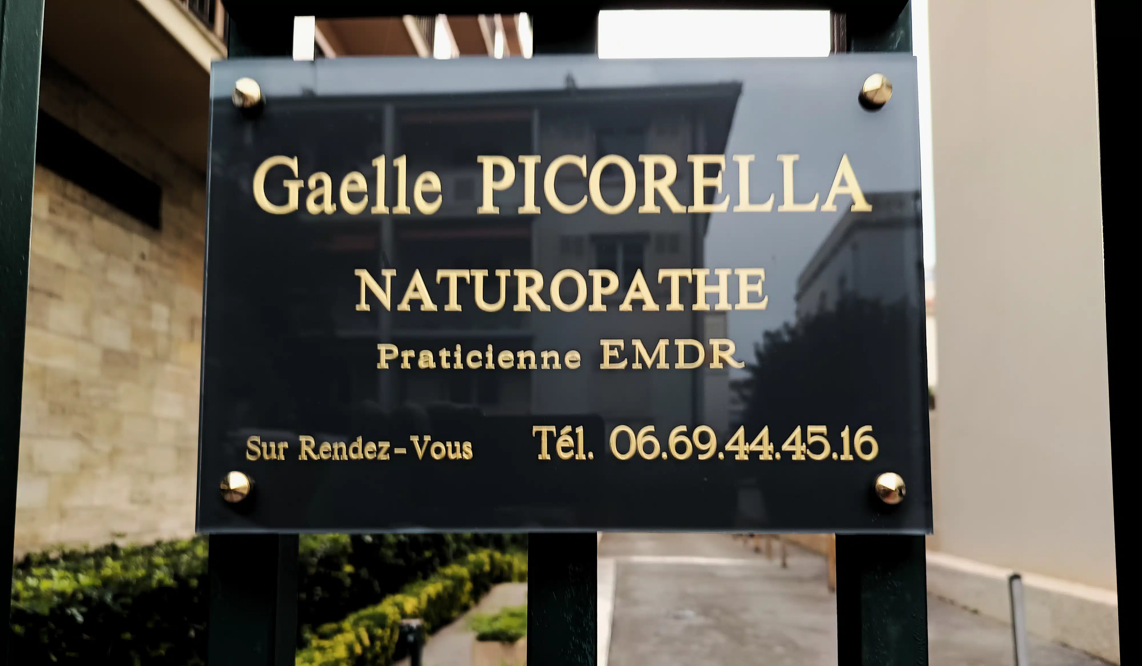 Photo numéro 1 de la galerie de Gaelle Picorella : Naturopathe à Antibes. Prendre RDV