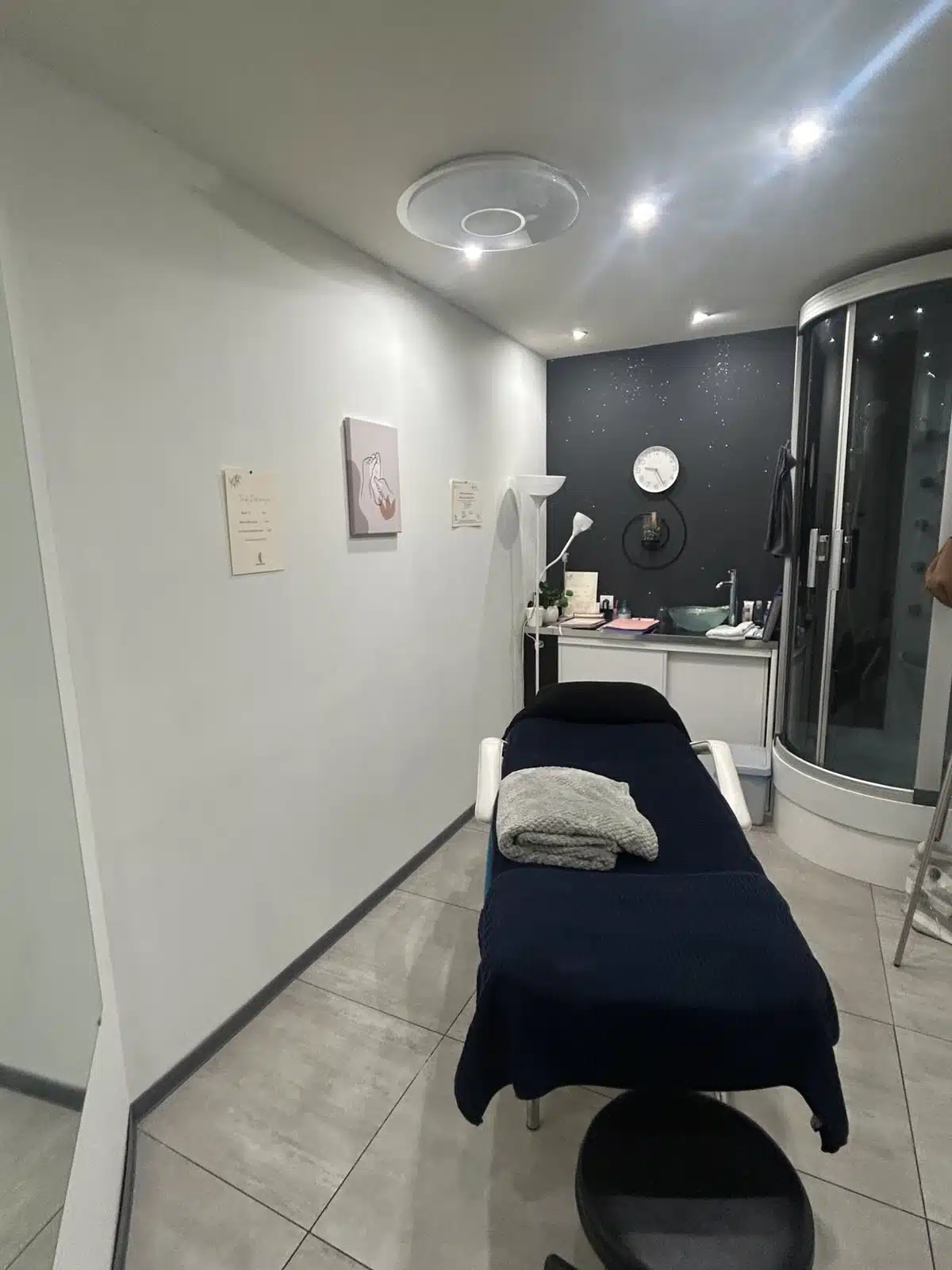 Photo numéro 3 de la galerie de Sophie Boidevézi  : Réflexologue à Aubagne. Prendre RDV
