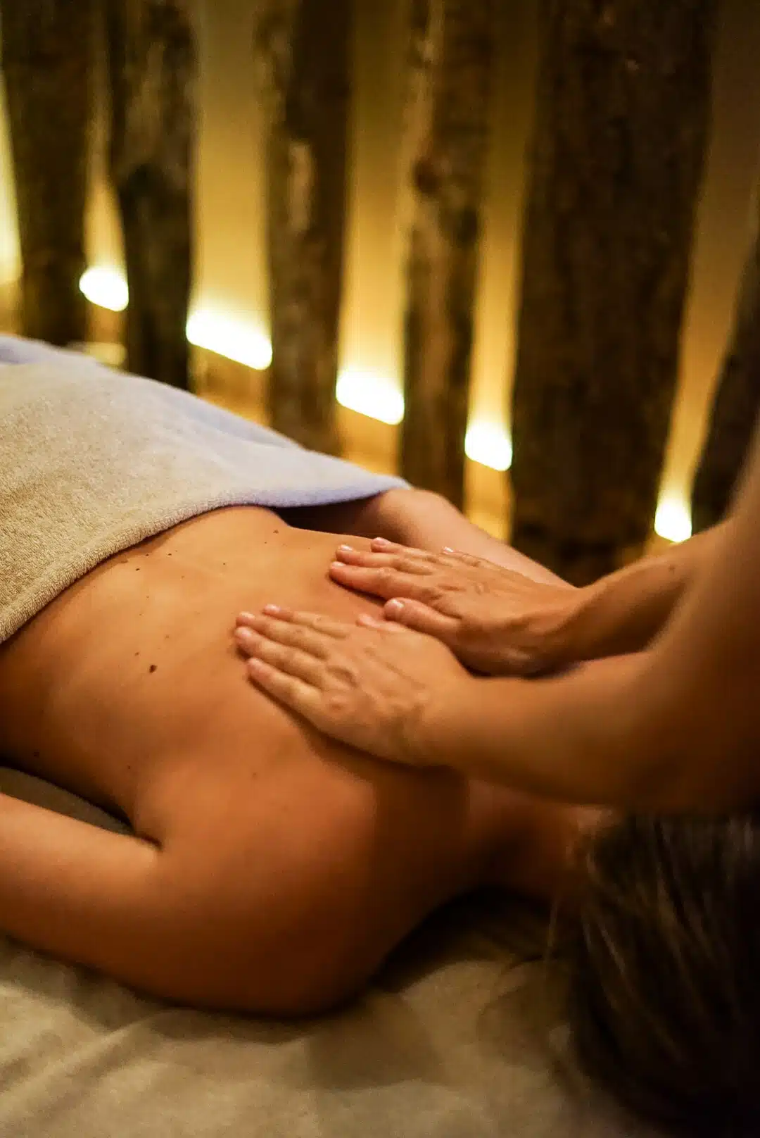 Photo numéro 13 de la galerie de Maeva Muetton : Masseur bien-être à Marseille. Prendre RDV