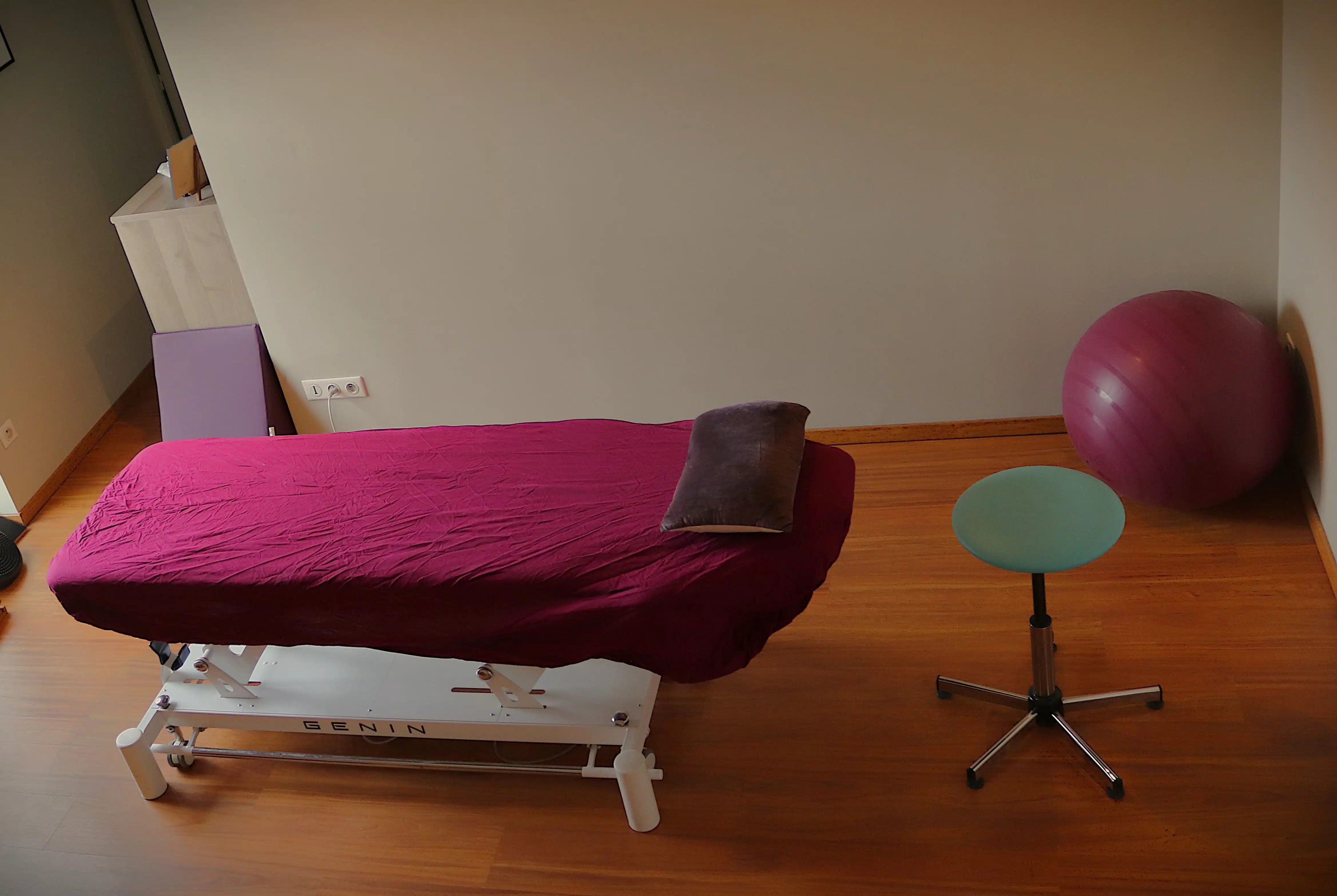 Photo numéro 3 de la galerie de François TARDIF : Ostéopathe à Mornant. Prendre RDV