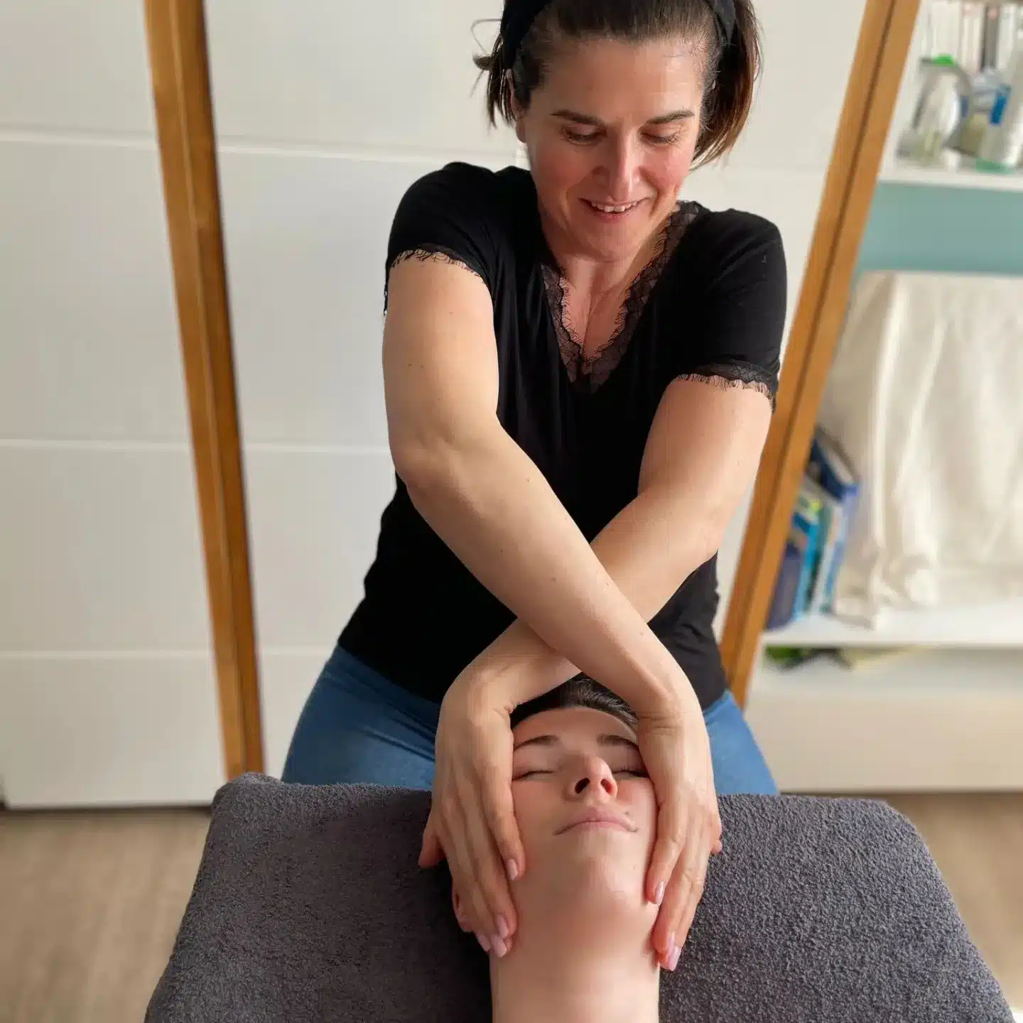 Photo numéro 1 de la galerie de Katia ELEKES  : Masseur bien-être à Bourgoin-Jallieu. Prendre RDV
