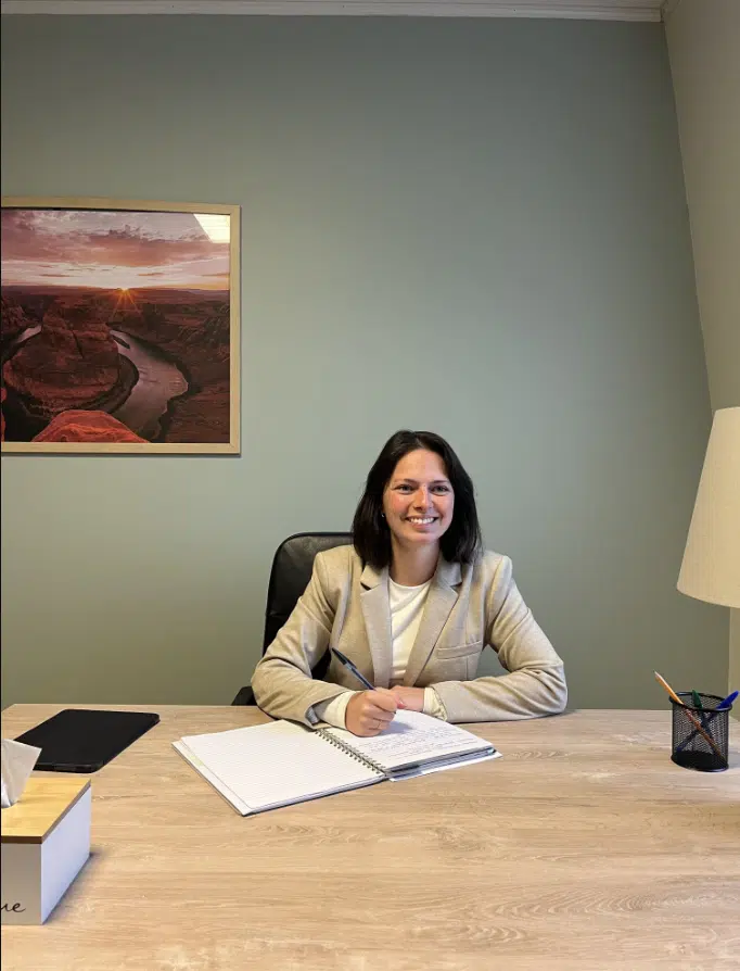 Photo numéro 1 de la galerie de Emilie Pradines : Psychopraticien à Noiseau. Prendre RDV