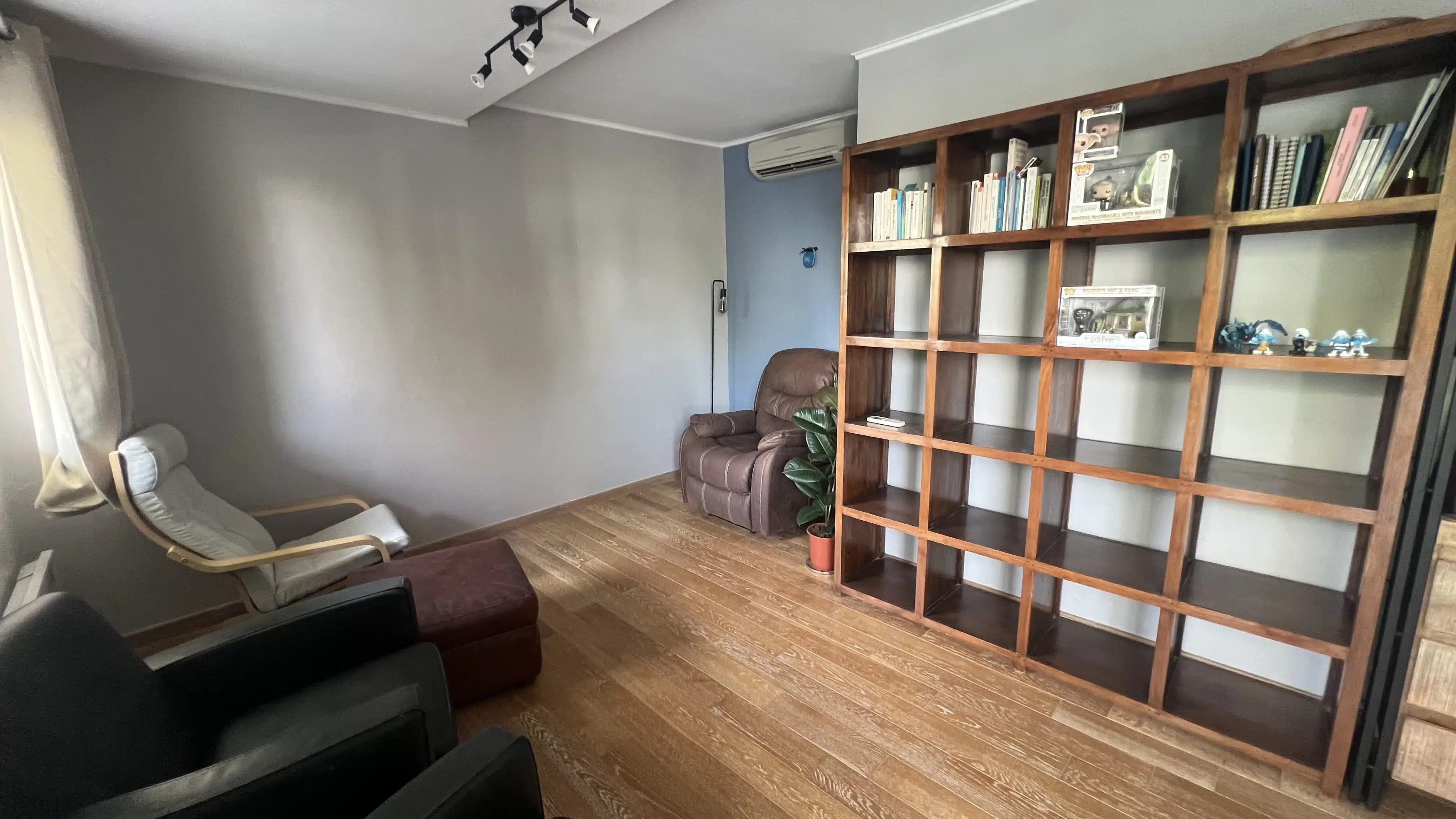 Photo numéro 3 de la galerie de Mélodie Badia Romanach : Hypnothérapeute à Cavalaire-sur-Mer. Prendre RDV