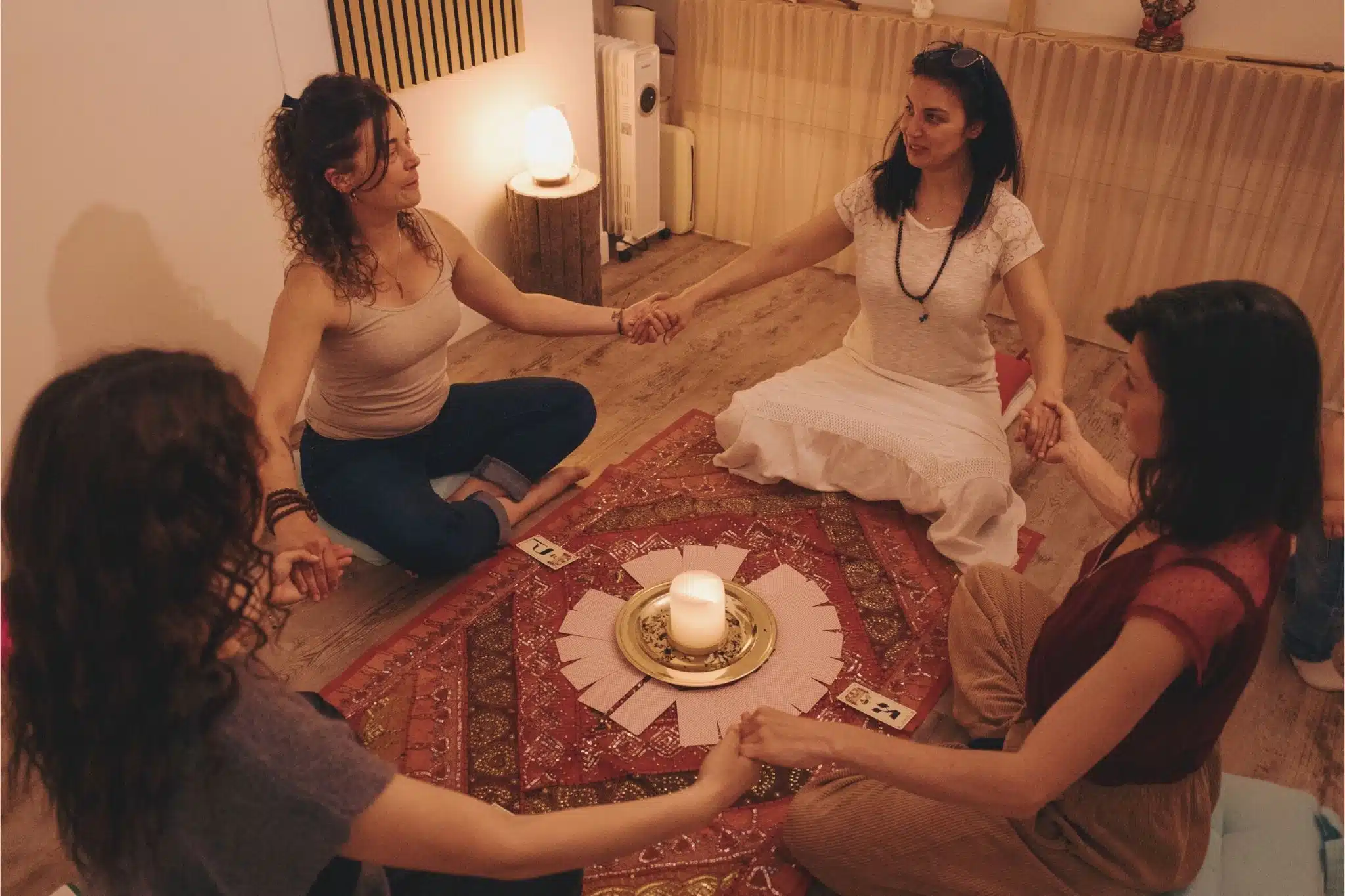 Photo numéro 7 de la galerie de Monica Piromalli : Masseur bien-être à La Ciotat. Prendre RDV