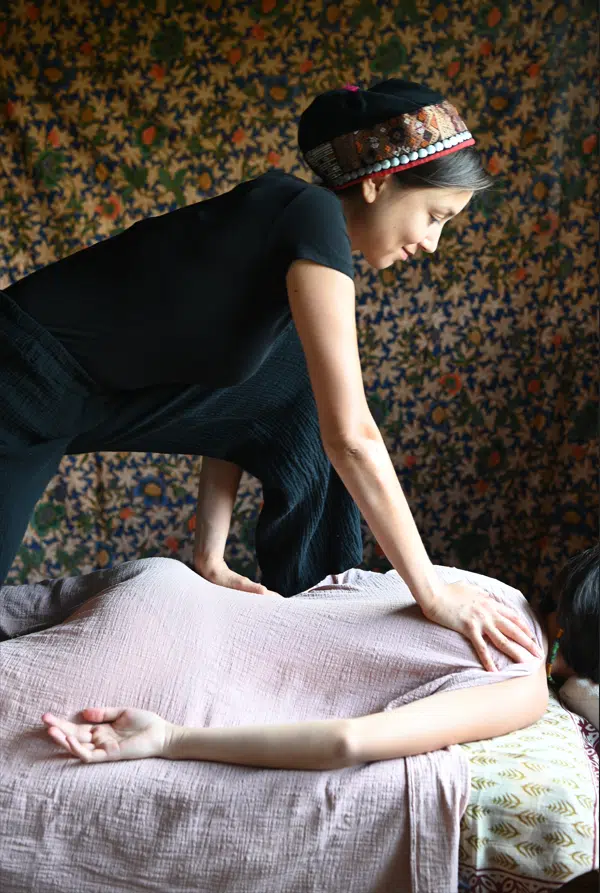 Photo numéro 8 de la galerie de Léa RÔm : Masseur bien-être à Céret. Prendre RDV