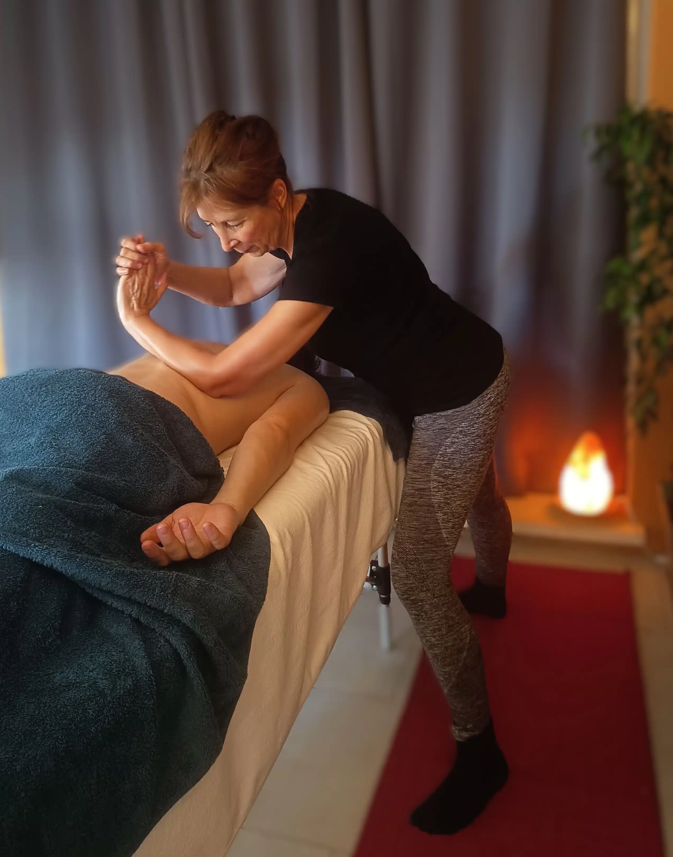 Photo numéro 3 de la galerie de Valérie Michèle Valcrose Harmonie du Vivant : Masseur bien-être à Agde. Prendre RDV