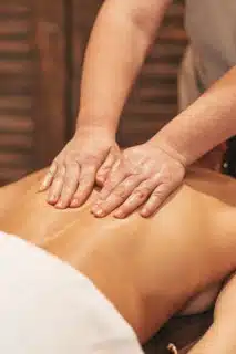Photo numéro 1 de la galerie de LES VOYAGES DE MARIE Marie-Cécile COUTANT : Masseur bien-être à Cerdon. Prendre RDV