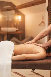 Photo numéro 3 de la galerie de LES VOYAGES DE MARIE Marie-Cécile COUTANT : Masseur bien-être à Cerdon. Prendre RDV