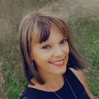  Stéphanie   Etienne  ,  à Lyon